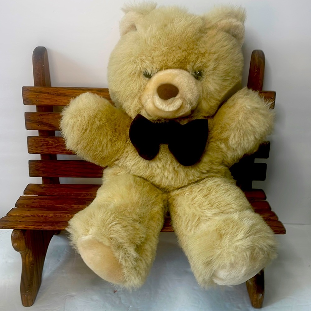 Vintage 1980’s American Wego Cuddle Bear 14” Plush Stuffed Animal Y2K Cozy Soft